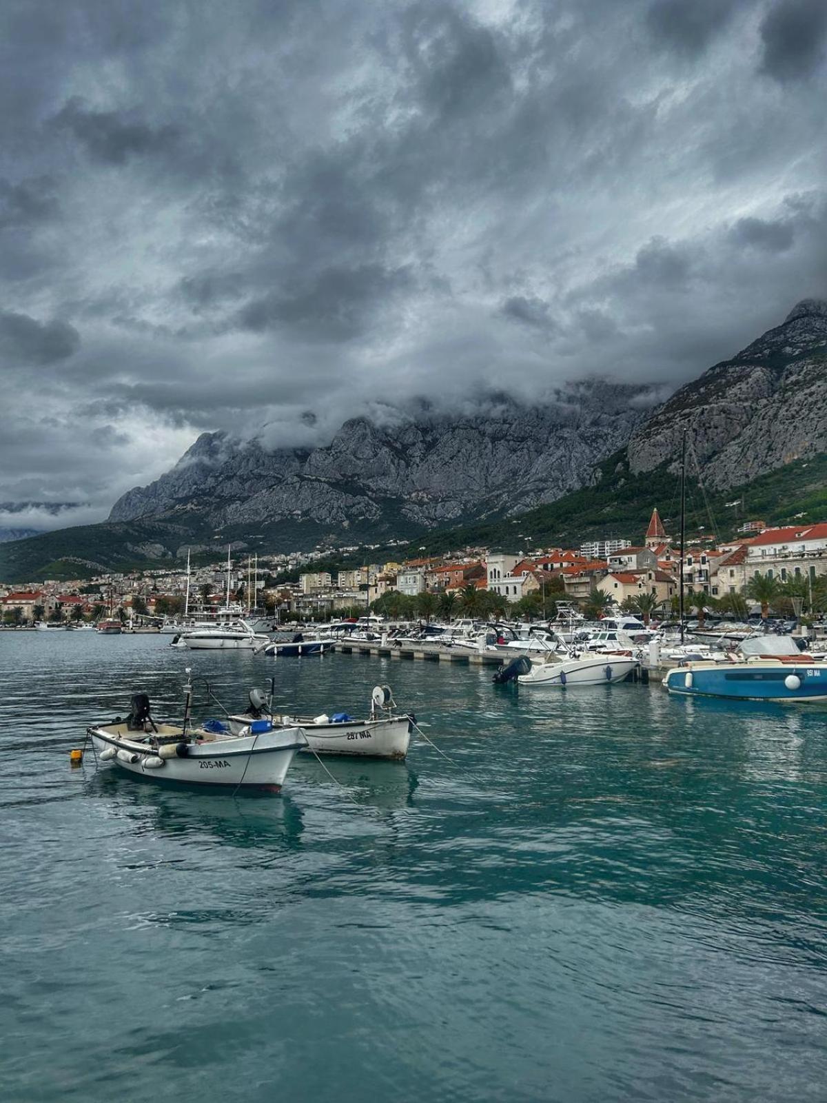 Villa Melassy Makarska Exterior foto